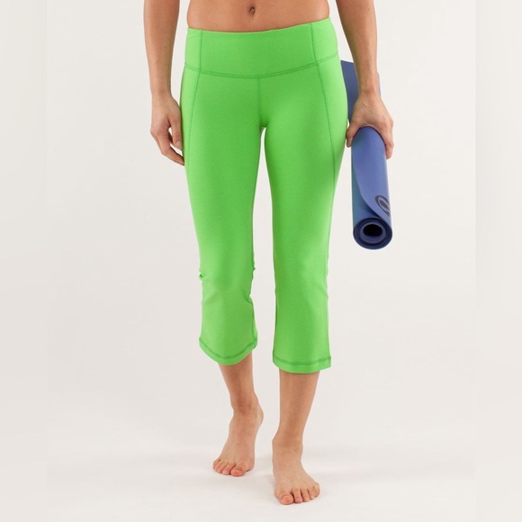RARE Lululemon Gather & Crow Crop leggings pants Frond green slit calves size 6 - Picture 2 of 7